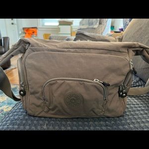 Kipling Crossbody Shoulder Bag Purse excellent condition